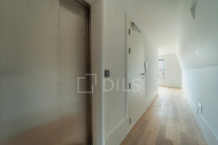 Apartamento T2 para Venda em Cedofeita, Santo Ildefonso, Sé, Miragaia, São Nicolau e Vitória Foto 6