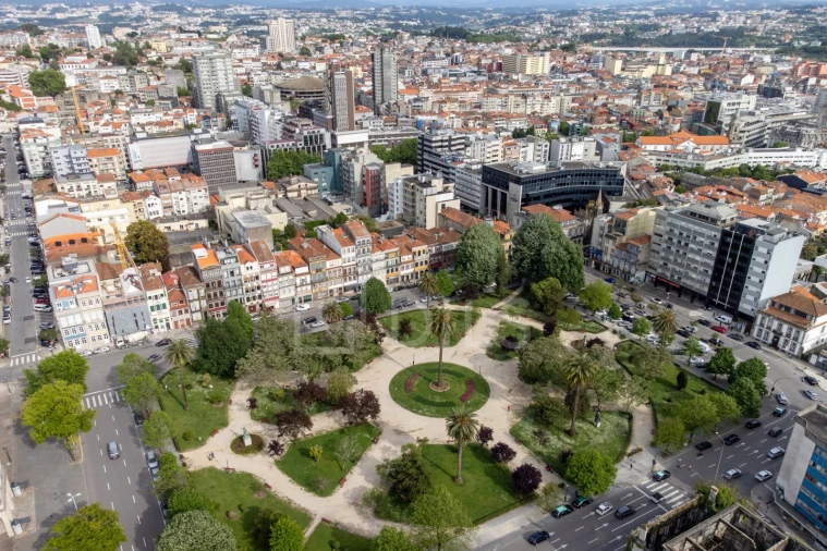 Apartamento T2 para Venda em Cedofeita, Santo Ildefonso, Sé, Miragaia, São Nicolau e Vitória Foto 21