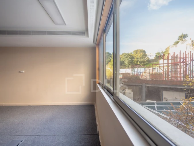 Escritório para Arrendamento em Cedofeita, Santo Ildefonso, Sé, Miragaia, São Nicolau e Vitória Foto 2