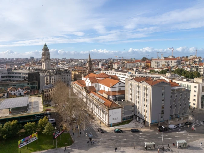 Escritório para Arrendamento em Cedofeita, Santo Ildefonso, Sé, Miragaia, São Nicolau e Vitória Foto 16