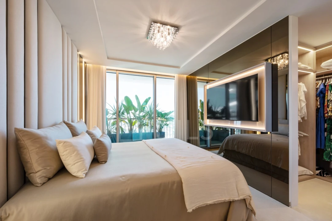 Apartamento T3 para Arrendamento em Campolide Foto 24