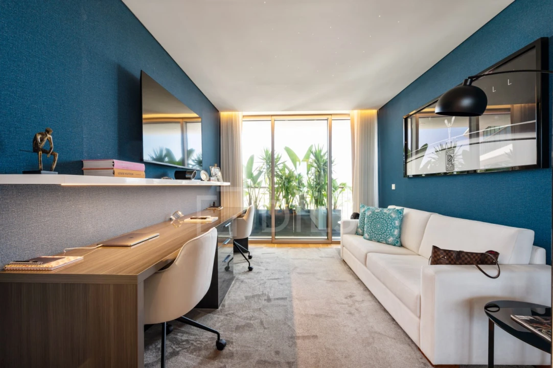 Apartamento T3 para Arrendamento em Campolide Foto 8