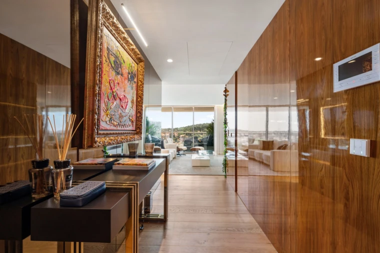 Apartamento T3 para Arrendamento em Campolide Foto 11