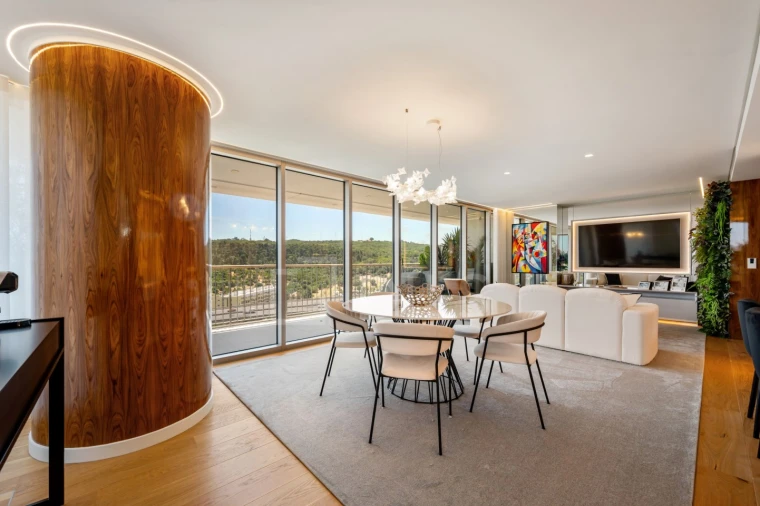 Apartamento T3 para Arrendamento em Campolide Foto 17