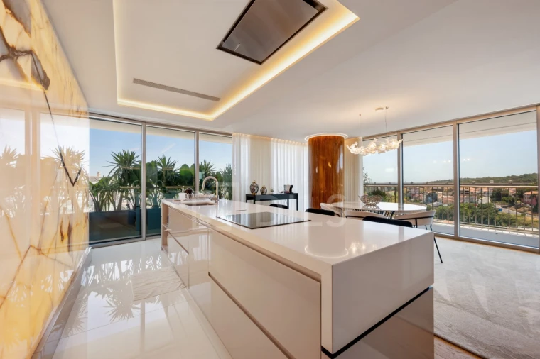 Apartamento T3 para Arrendamento em Campolide Foto 3