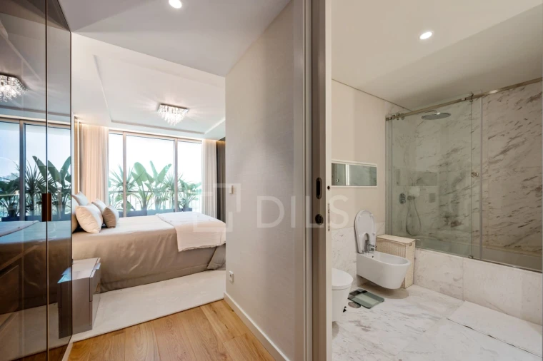 Apartamento T3 para Arrendamento em Campolide Foto 22