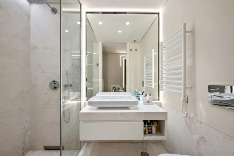 Apartamento T3 para Arrendamento em Campolide Foto 27