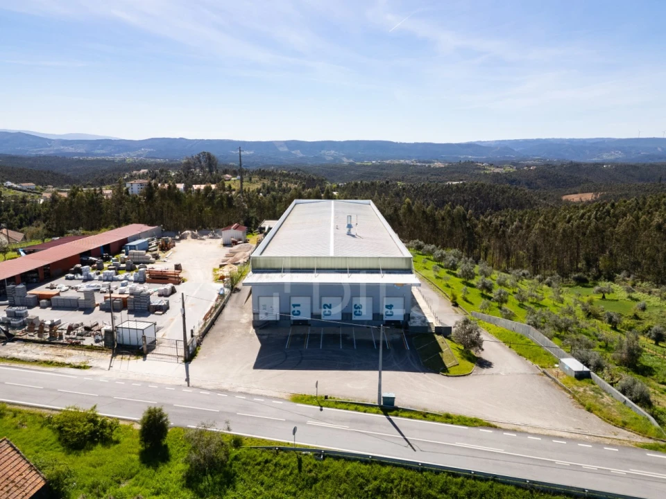 Armazém para Venda em Oliveira do Mondego e Travanca do Mondego Foto 5