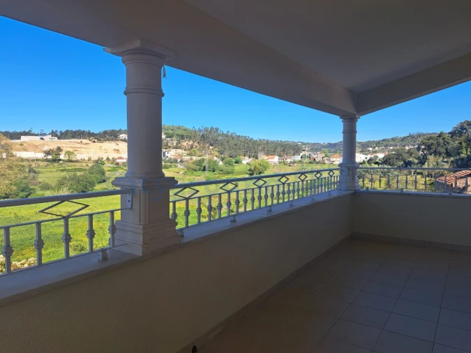 Moradia T4 para Venda em Nossa Senhora da Piedade Foto 6