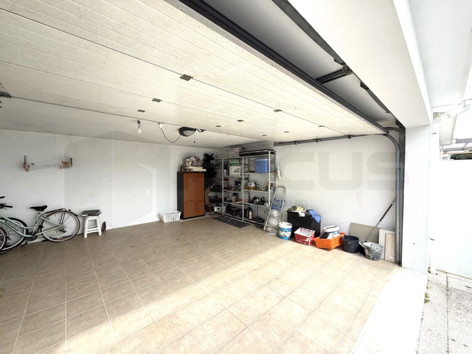 Moradia T4 para Venda em Gafanha da Encarnação Foto 27