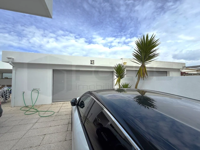 Moradia T4 para Venda em Gafanha da Encarnação Foto 25