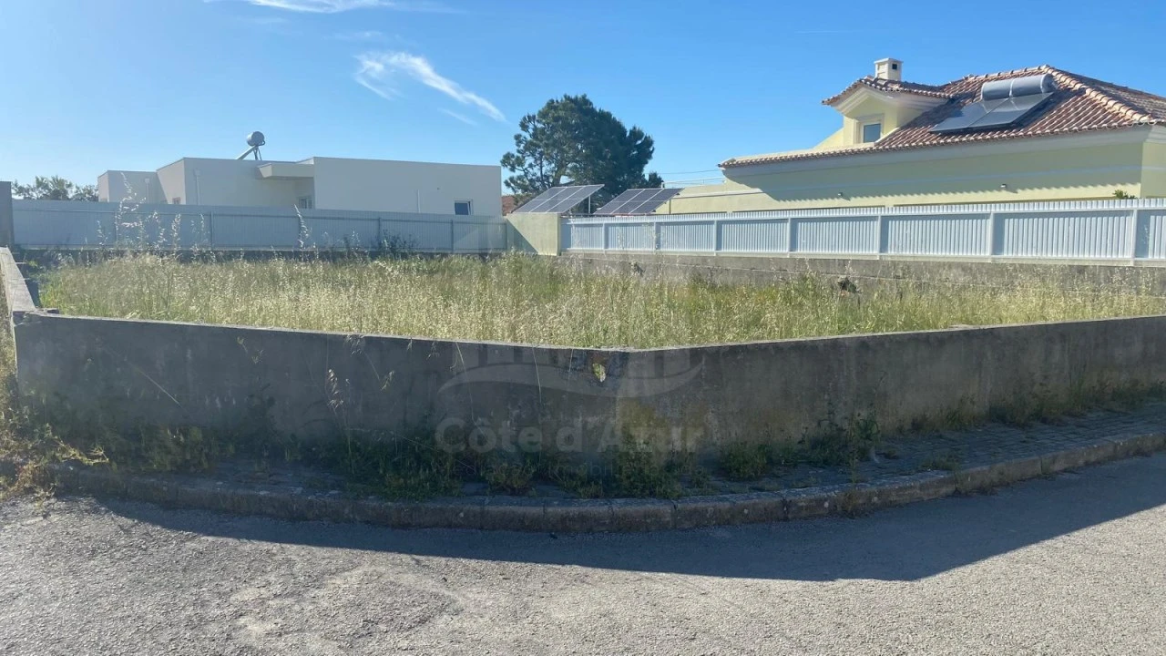 Terreno para Venda em Azeitão (São Lourenço e São Simão) Foto 1