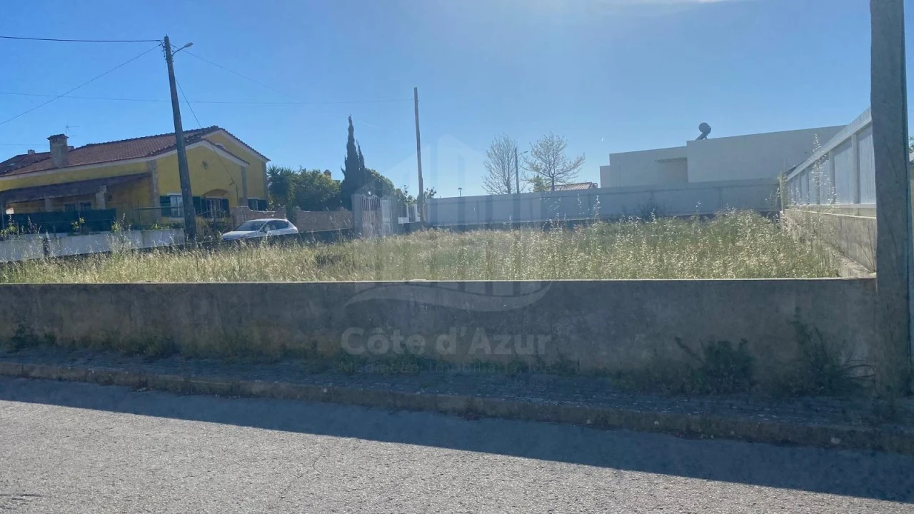 Terreno para Venda em Azeitão (São Lourenço e São Simão) Foto 2