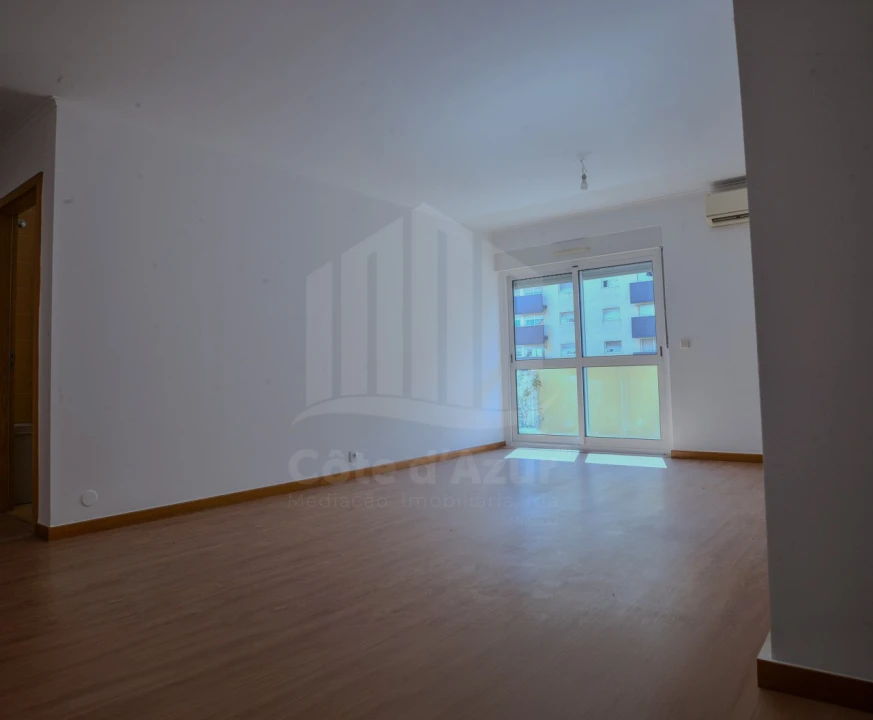 Apartamento T2 para Venda em Beato Foto 15