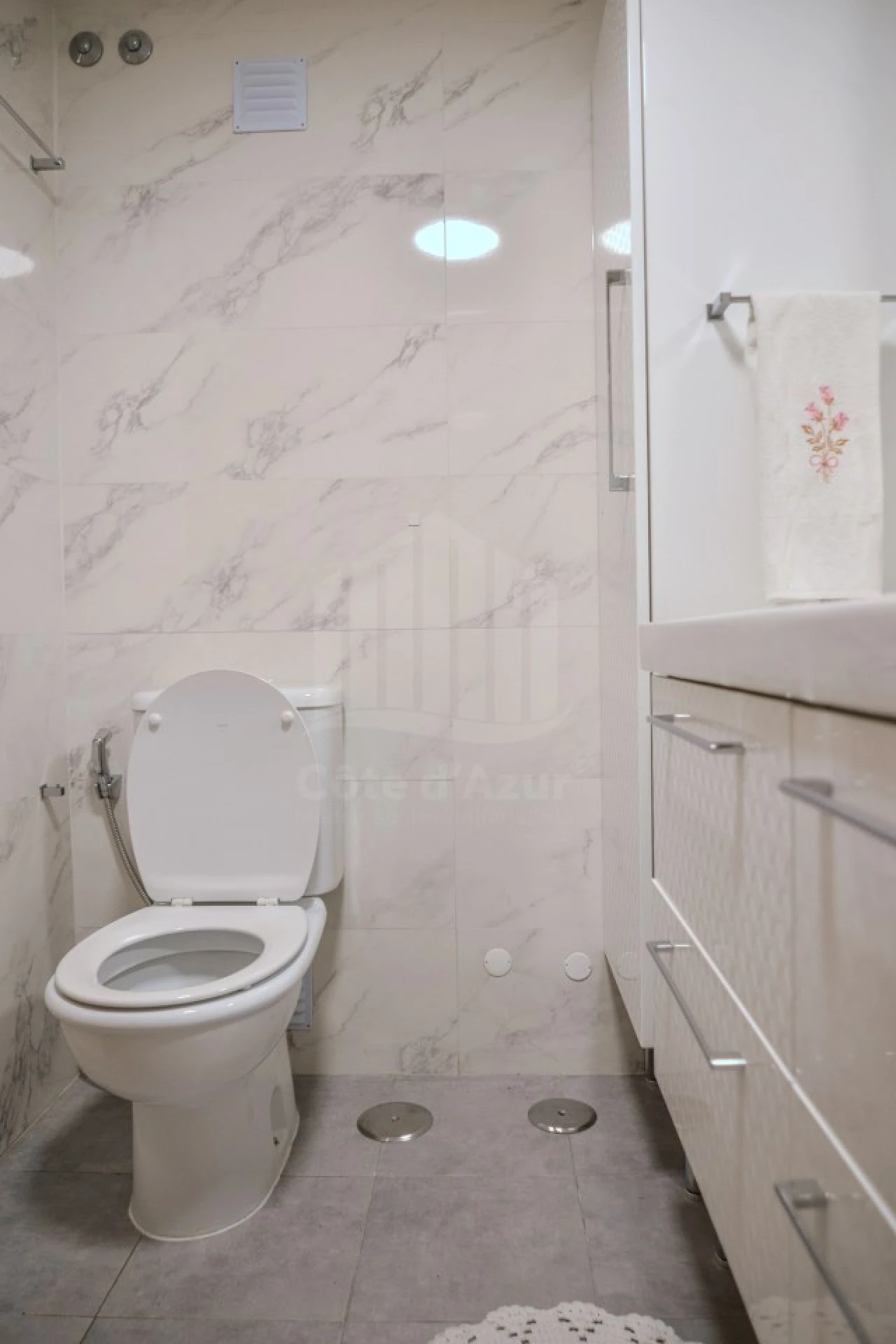 Apartamento T2 para Venda em Beato Foto 16