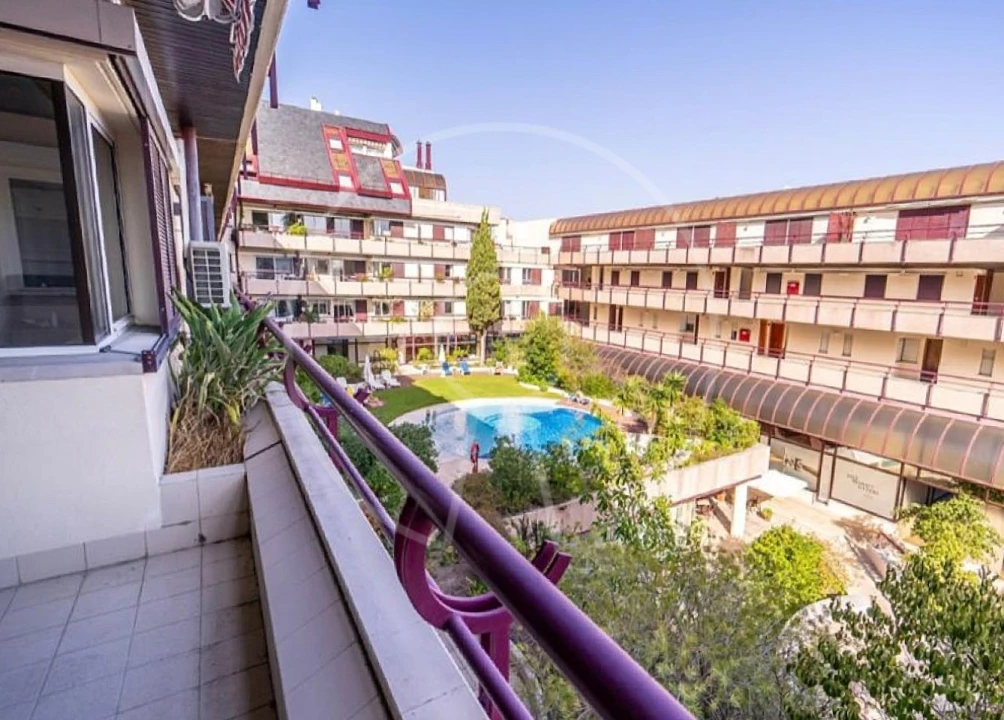 Apartamento T2 para Venda em Cascais e Estoril Foto 2