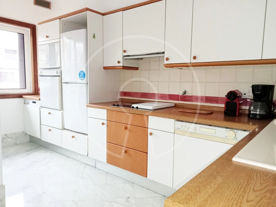 Apartamento T2 para Venda em Cascais e Estoril Foto 7