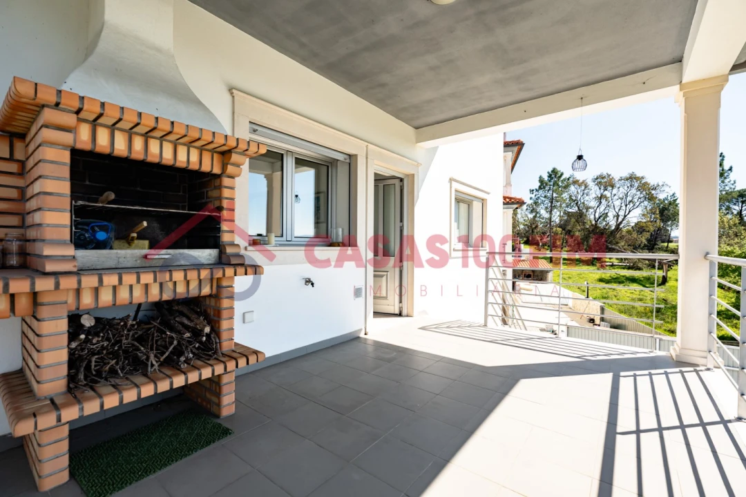 Moradia T4 para Venda em Parceiros e Azoia Foto 20