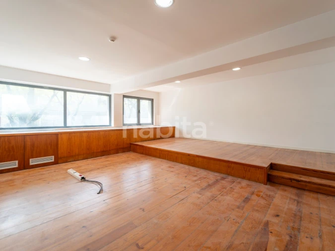 Escritório para Arrendamento em Arroios Foto 13