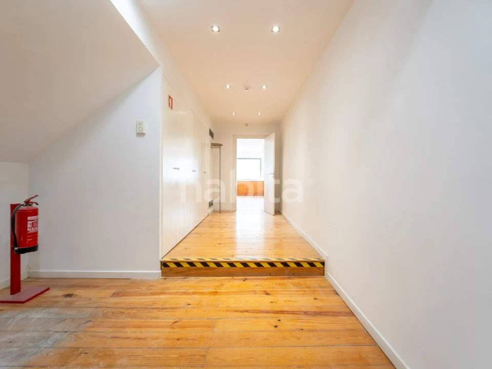 Escritório para Venda em Arroios Foto 11