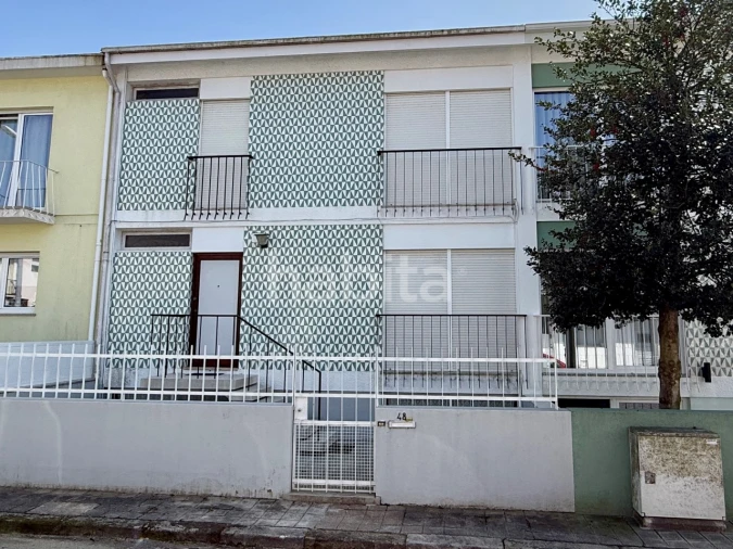 Moradia T3 para Venda em Mafamude e Vilar do Paraíso Foto 2