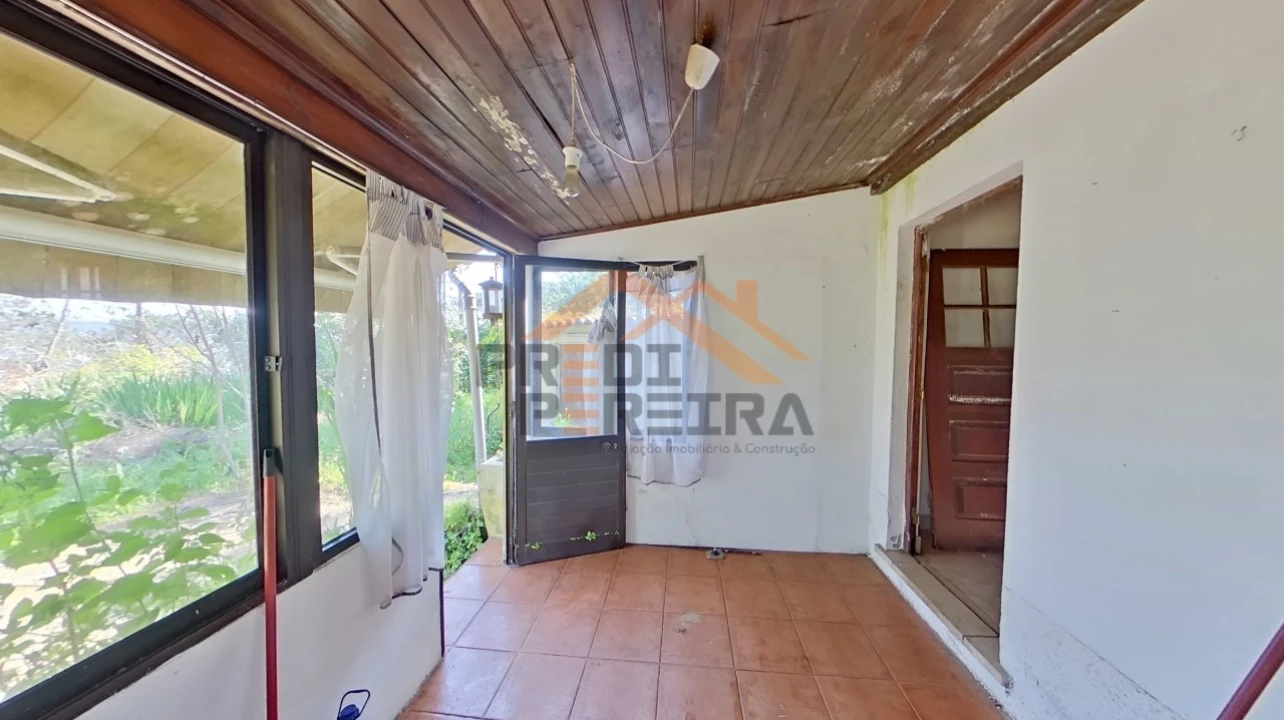 Moradia T2 para Venda em Colares Foto 9