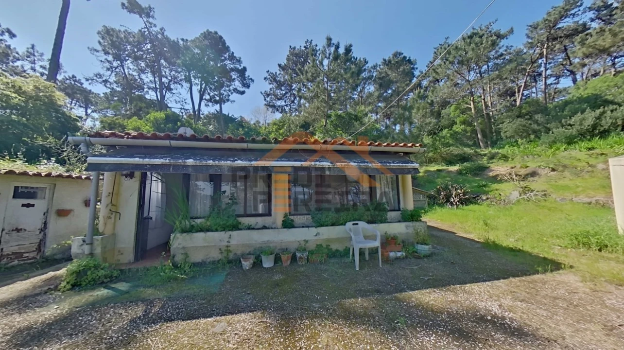 Moradia T2 para Venda em Colares Foto 8