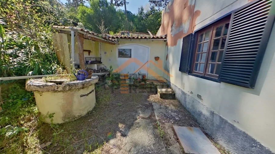 Moradia T2 para Venda em Colares Foto 5