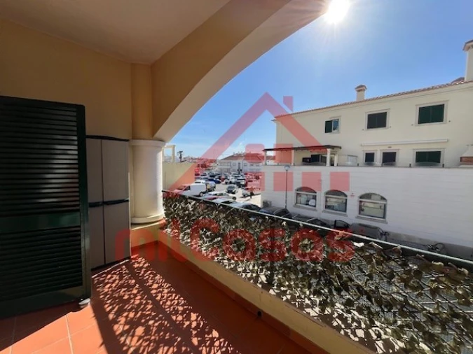 Apartamento T1 para Arrendamento em Ericeira