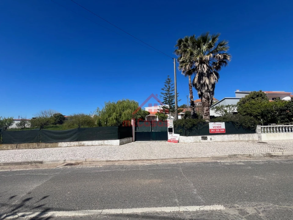 Armazém para Venda em Turcifal Foto 1