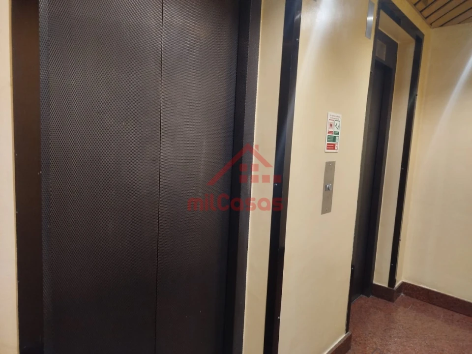 Escritório para Venda em Santa Maria Maior Foto 23