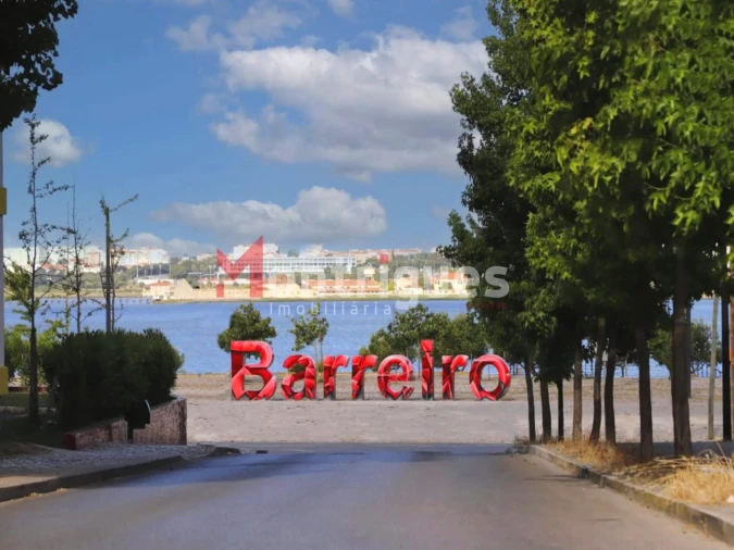 Apartamento T4 para Venda em Barreiro e Lavradio