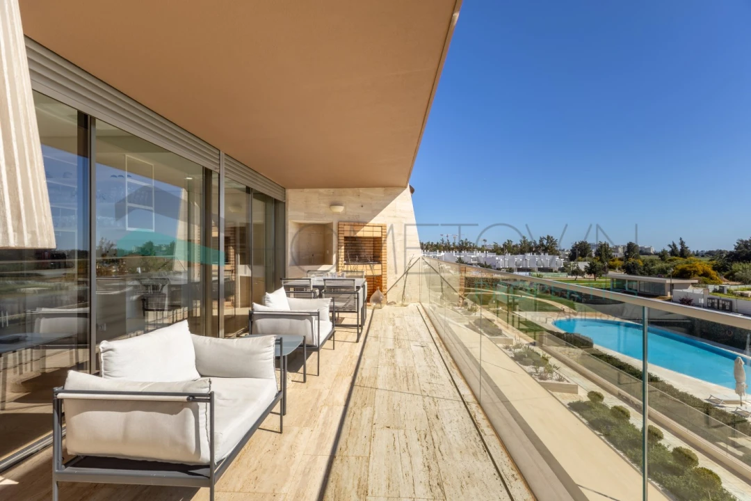 Apartamento T2 para Venda em Quarteira Foto 12