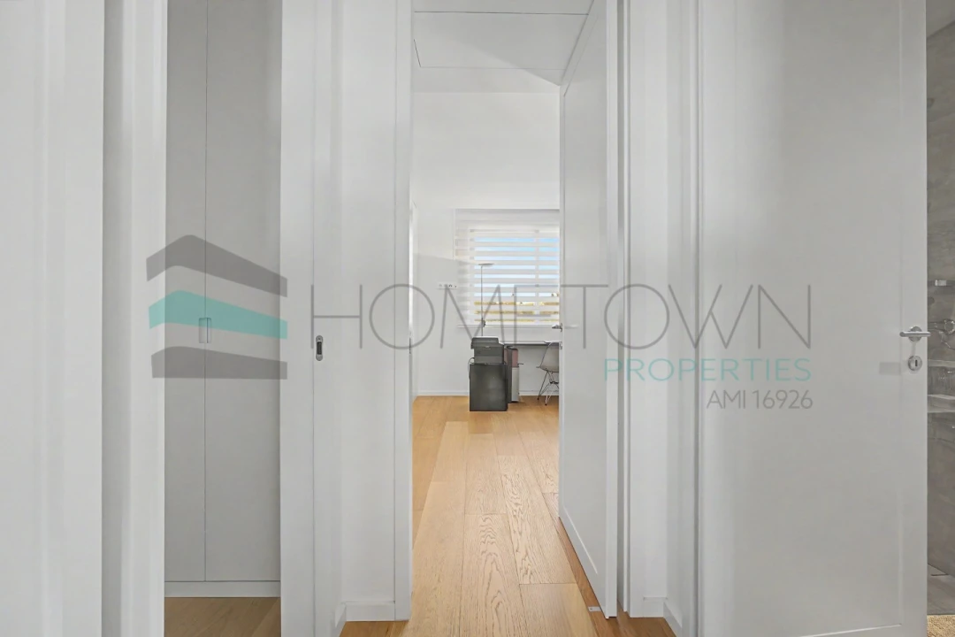 Apartamento T2 para Venda em Quarteira Foto 14