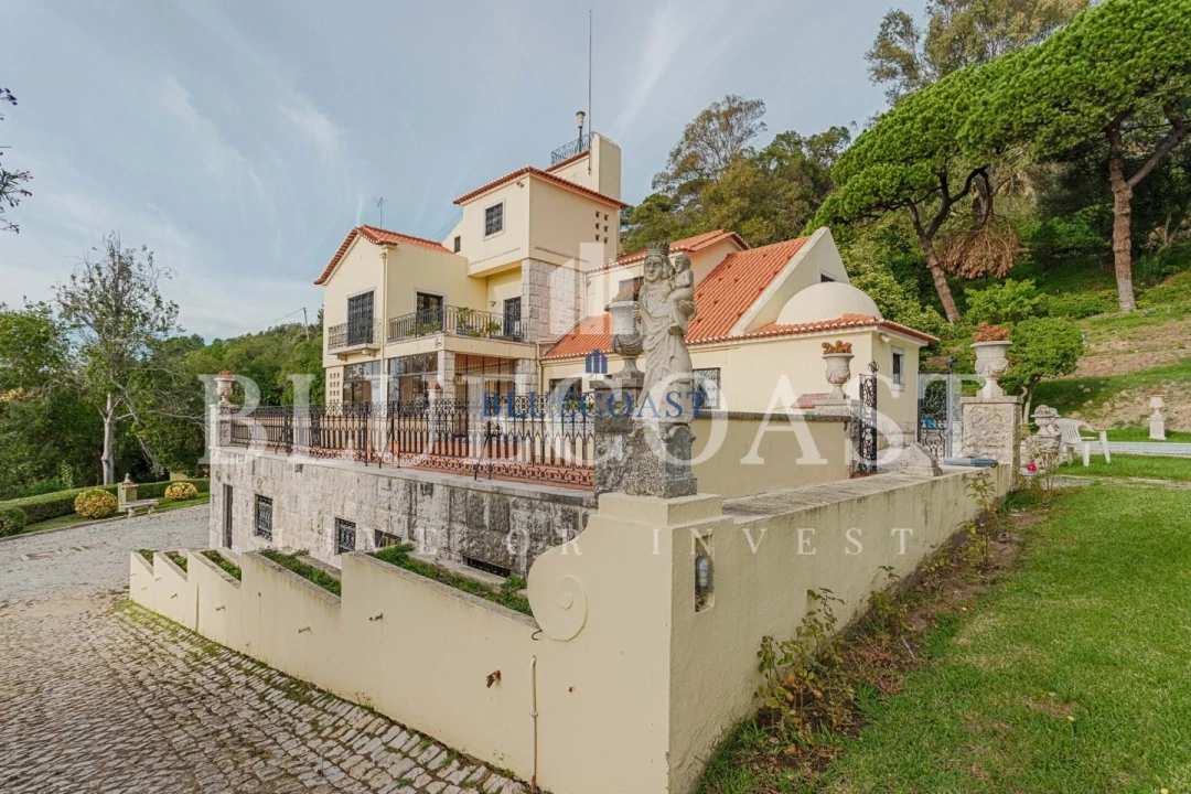 Moradia T11 para Venda em Costa da Caparica Foto 45