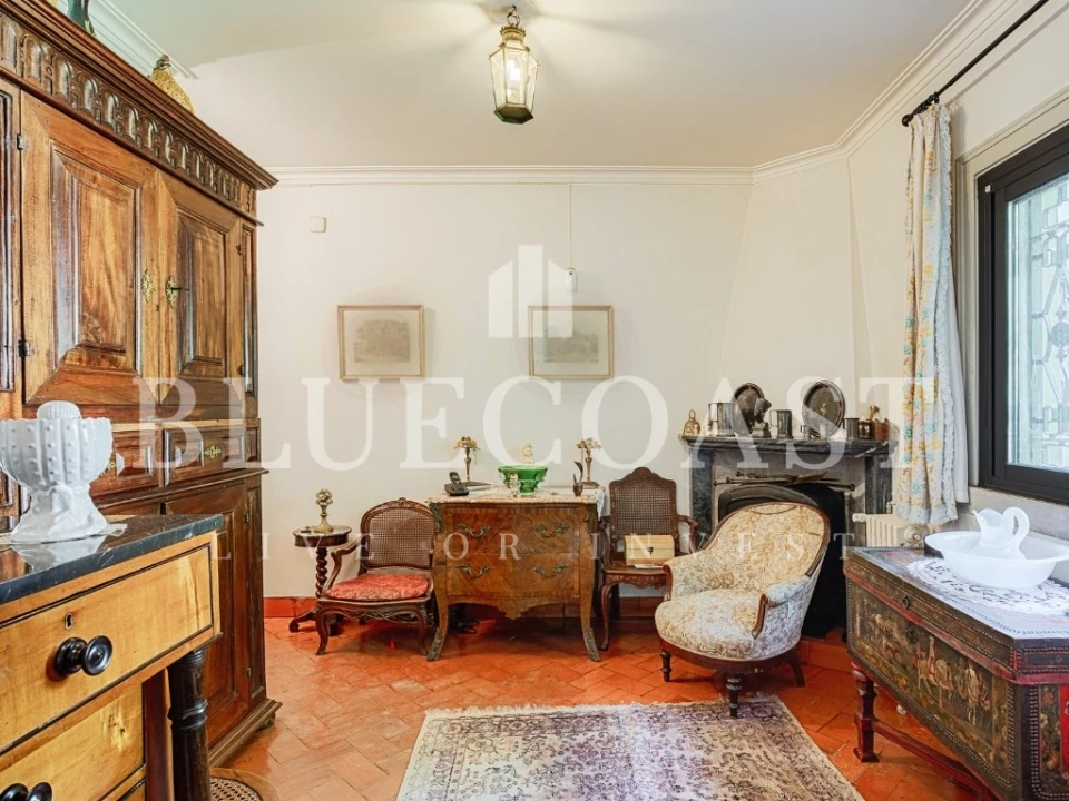 Moradia T11 para Venda em Costa da Caparica Foto 19