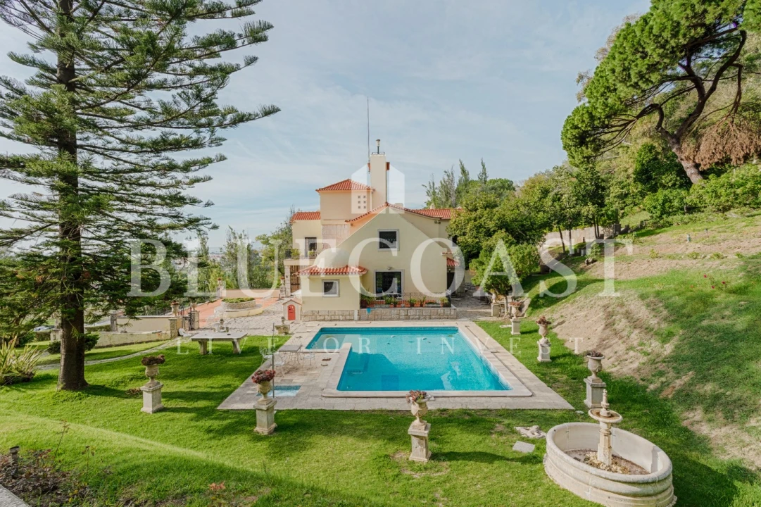 Moradia T11 para Venda em Costa da Caparica Foto 5