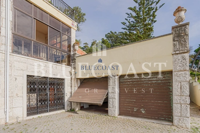 Moradia T11 para Venda em Costa da Caparica Foto 42