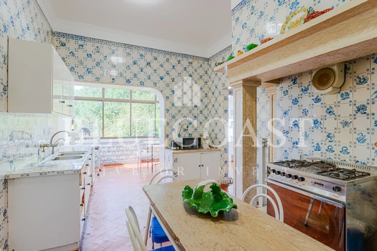 Moradia T11 para Venda em Costa da Caparica Foto 23