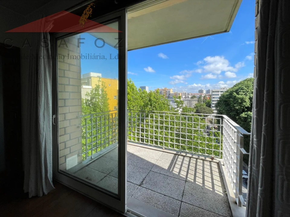 Apartamento T1 para Arrendamento em Lordelo do Ouro e Massarelos Foto 3