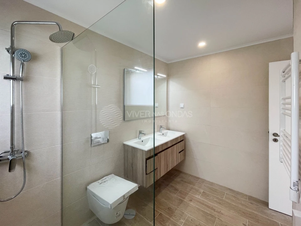 Moradia T3 para Venda em Sesimbra (Castelo) Foto 19