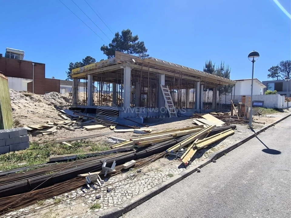 Moradia T3 para Venda em Sesimbra (Castelo) Foto 1