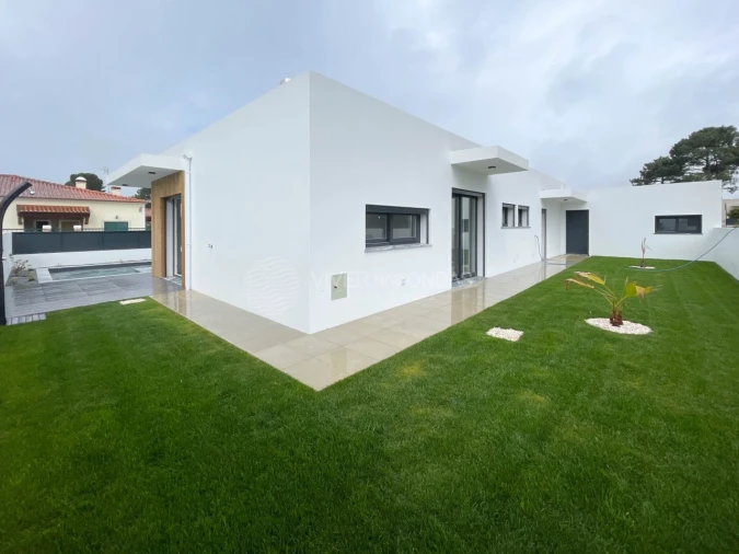 Moradia T3 para Venda em Sesimbra (Castelo) Foto 26