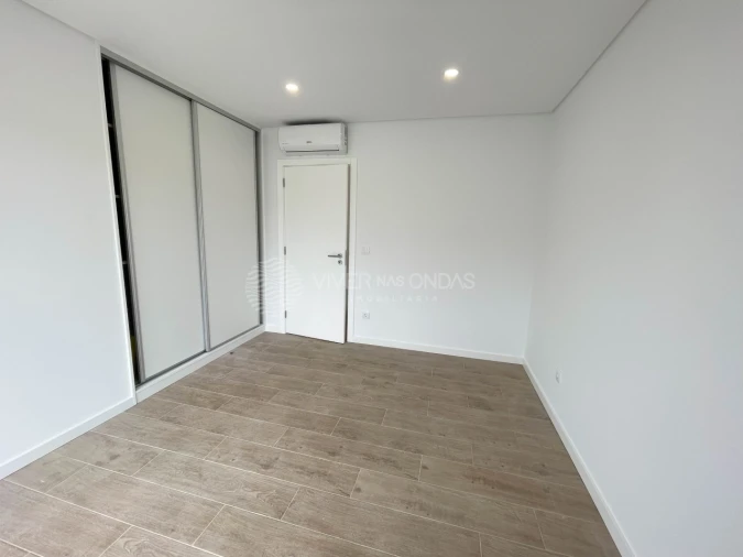 Moradia T3 para Venda em Sesimbra (Castelo) Foto 14