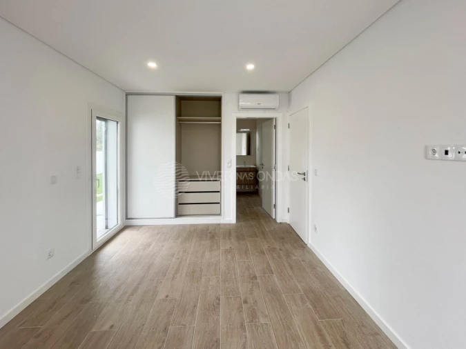 Moradia T3 para Venda em Sesimbra (Castelo) Foto 17