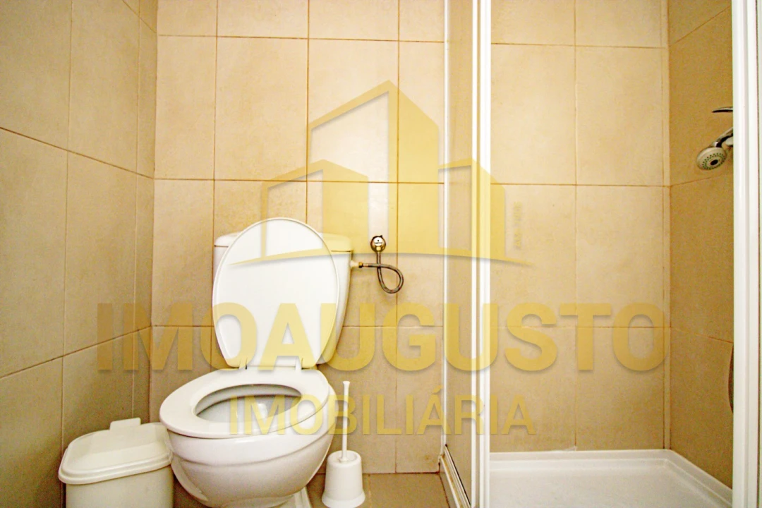 Moradia T4 para Venda em Agregação das Freguesias Sul de Pinhel Foto 19