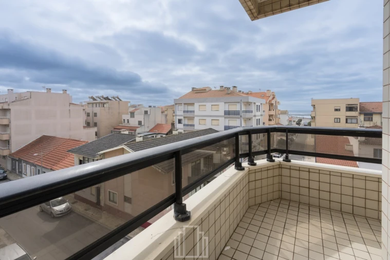 Apartamento T3 para Venda em Ovar, São João, Arada e São Vicente de Pereira Jusã Foto 21