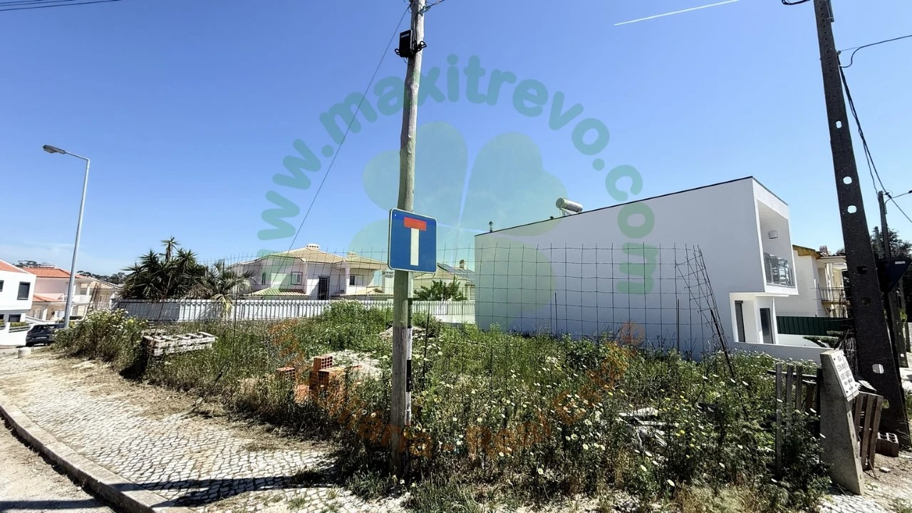 Terreno para Venda em Charneca de Caparica e Sobreda Foto 5
