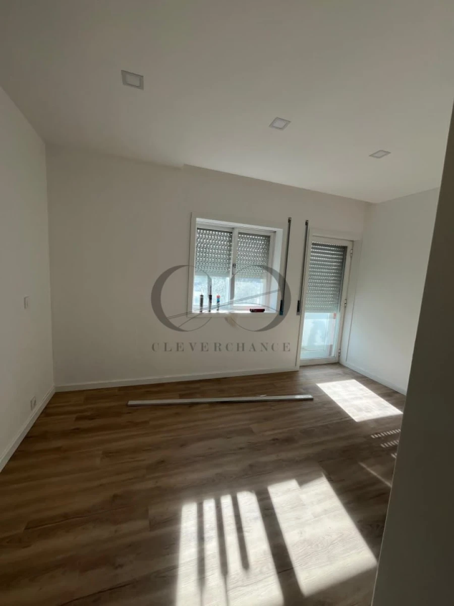 Apartamento T3 para Venda em Pedroso e Seixezelo Foto 16