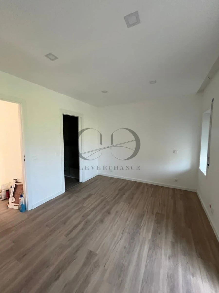 Apartamento T3 para Venda em Pedroso e Seixezelo Foto 19